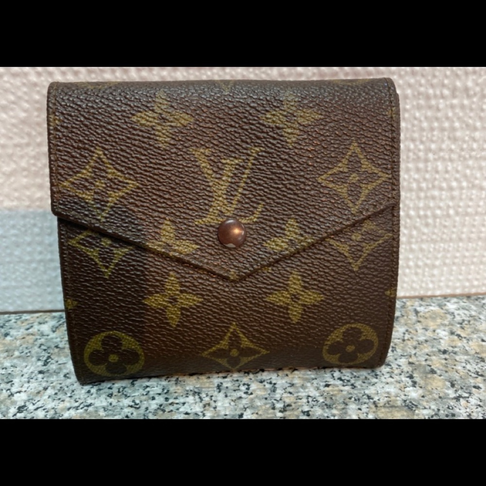Louis Vuitton Vintage Elise Wallet